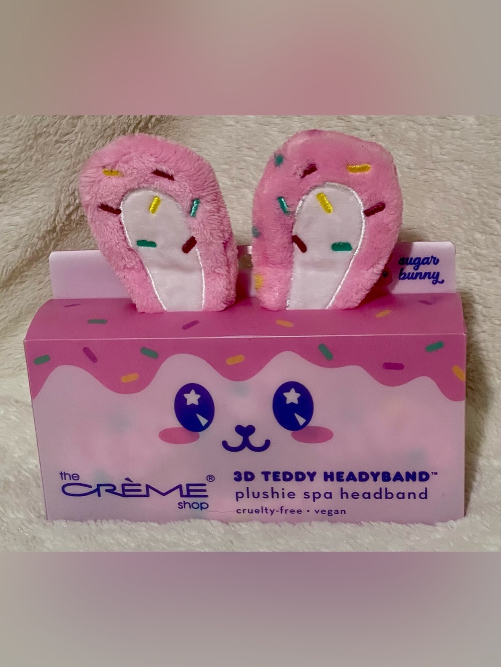 The Crème Shop Sugar Bunny 3D Teddy.
Headyband,